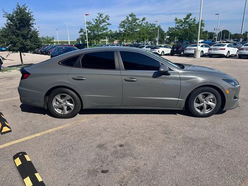 Used 2023 Hyundai Sonata SE FWD image 4