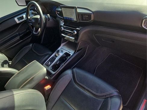 Used 2022 Ford Explorer ST w/ Equipment Group 401A image 13