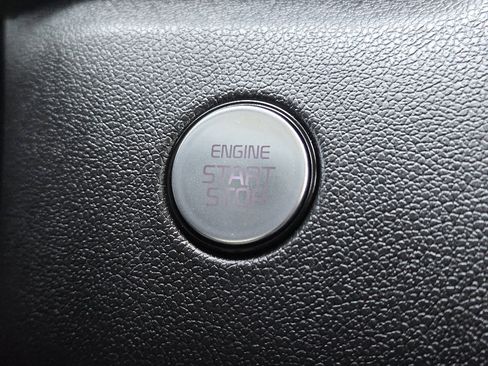 Certified 2023 Kia Sorento EX image 23