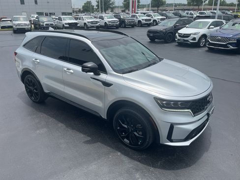 Used 2022 Kia Sorento SX FWD image 5