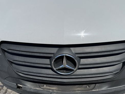 Used 2023 Mercedes-Benz Sprinter 2500 image 11