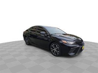 Used 2019 Toyota Camry SE w/ Convenience Package video 2