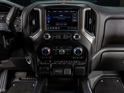 Used 2021 GMC Sierra 2500 AT4 w/ Gooseneck/5TH Wheel Package image 24