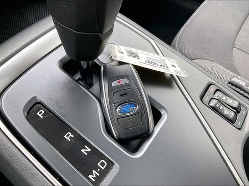 Used 2025 Subaru Crosstrek 2.5i Premium AWD/4WD image 14