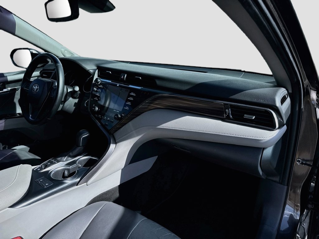 Used 2019 Toyota Camry XLE w/ Driver Assist Package FWD image 29