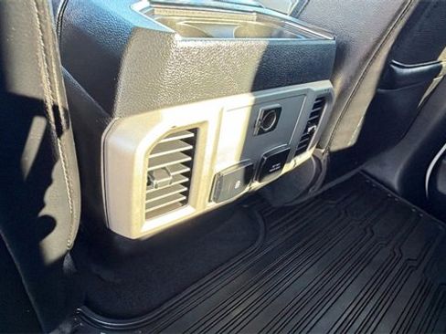 Used 2018 Ford F250 Lariat w/ Lariat Value Package image 18