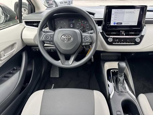 Certified 2025 Toyota Corolla LE image 22