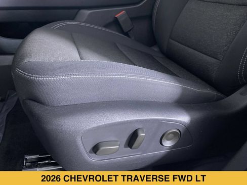 Certified 2026 Chevrolet Traverse LT FWD image 9
