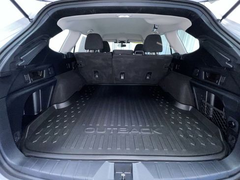 Used 2024 Subaru Outback 2.5i image 15