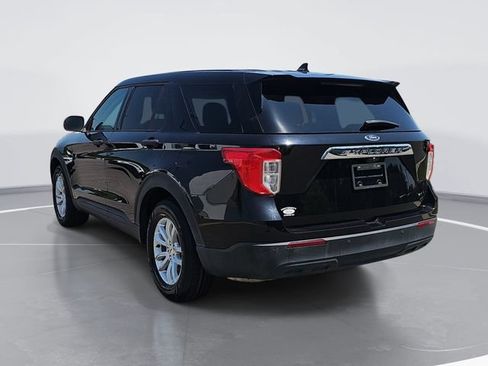 Certified 2021 Ford Explorer 2WD image 5