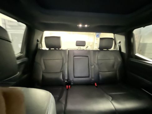 Used 2024 Toyota Tundra Platinum RWD image 33