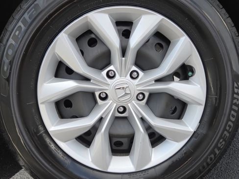 Certified 2024 Honda CR-V LX image 13