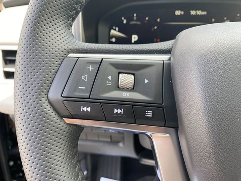 New 2025 Mitsubishi Outlander SE image 16