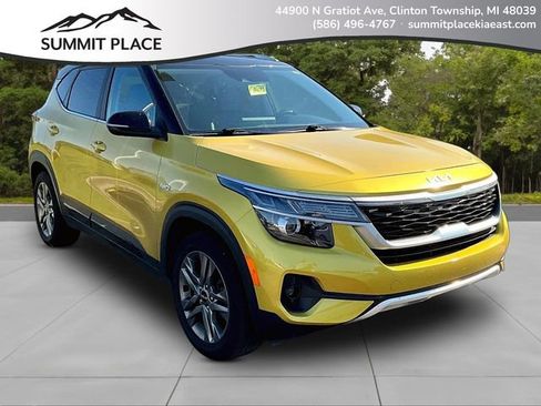 Certified 2022 Kia Seltos S AWD/4WD image 1