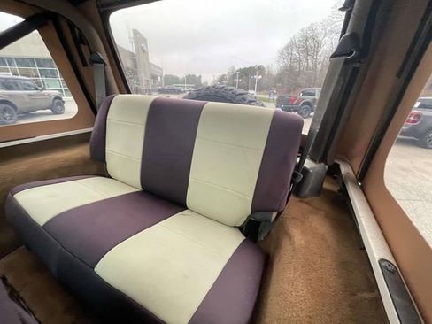 Used 2000 Jeep Wrangler Sahara image 19