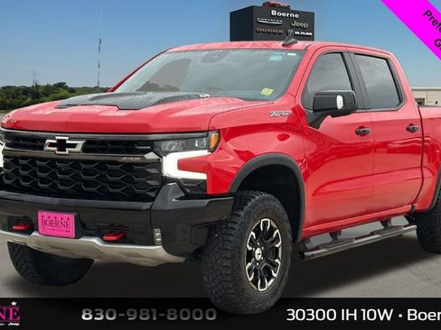 Used 2023 Chevrolet Silverado 1500 ZR2 w/ Technology Package AWD/4WD image 7