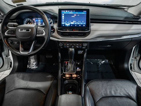 Used 2022 Jeep Compass Limited w/ Sun and Sound Group image 26