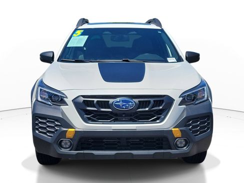 Certified 2025 Subaru Outback Wilderness AWD/4WD image 2
