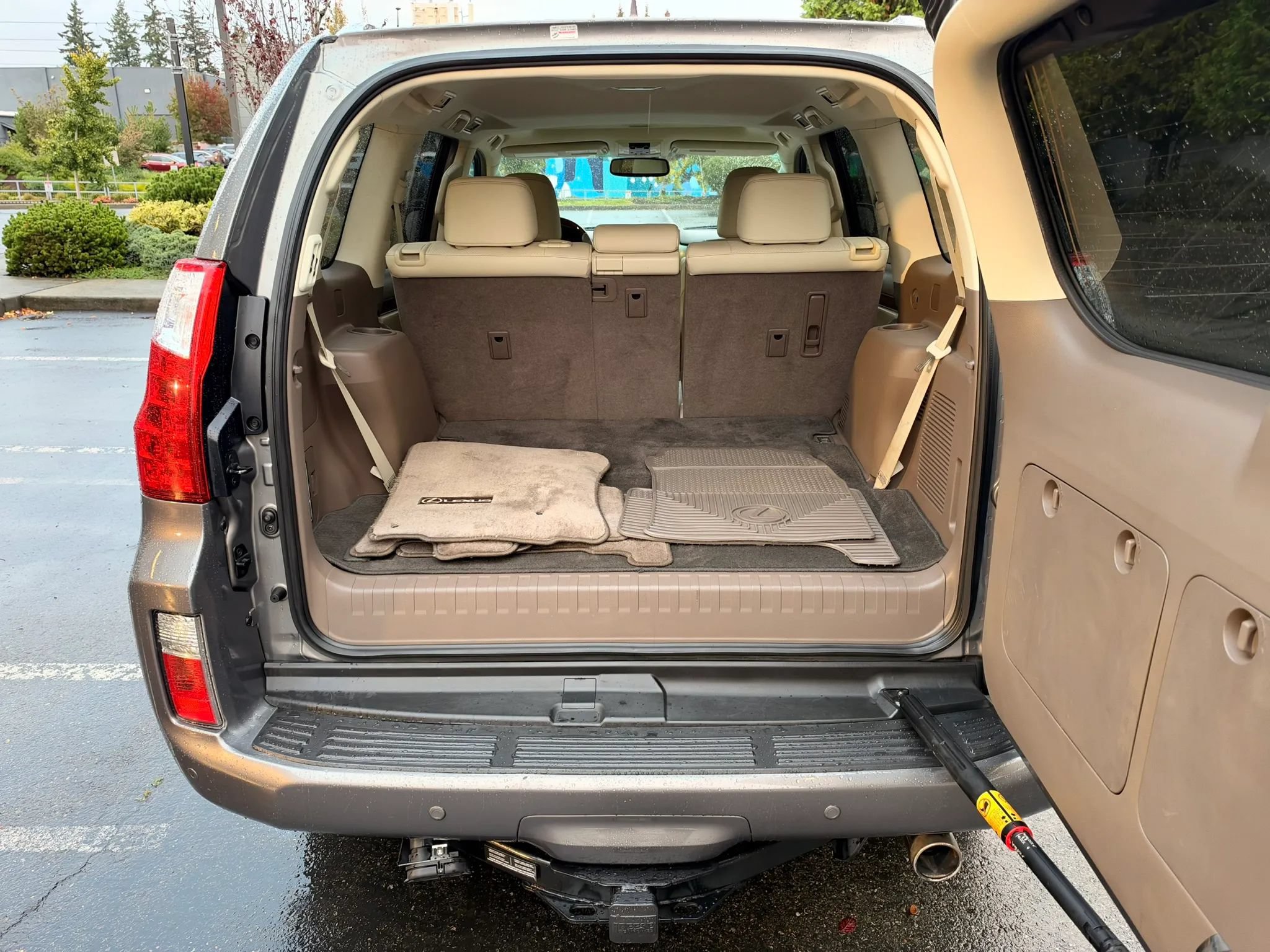 Used 2013 Lexus GX 460 w/ Comfort Plus Pkg AWD/4WD image 24