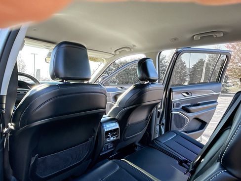 Used 2021 Jeep Grand Cherokee L Limited image 6