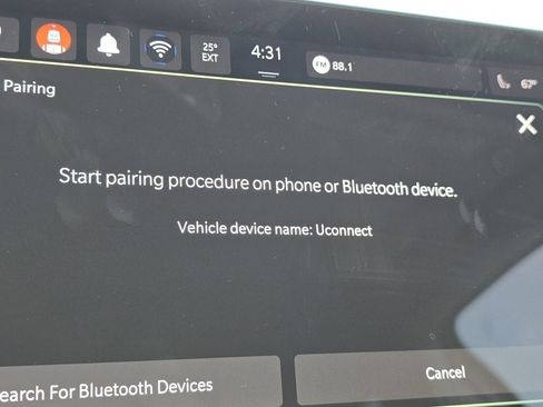 Used 2022 Jeep Compass Limited image 13