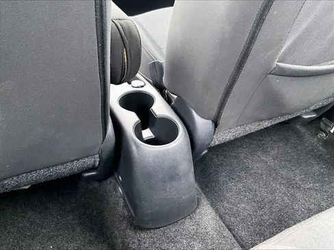 Used 2019 Nissan Versa SV image 31