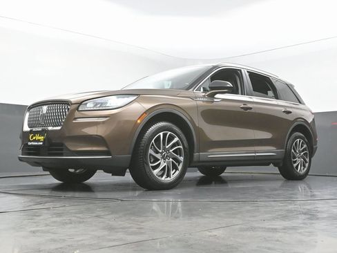 Used 2022 Lincoln Corsair AWD w/ Equipment Group 101A image 52