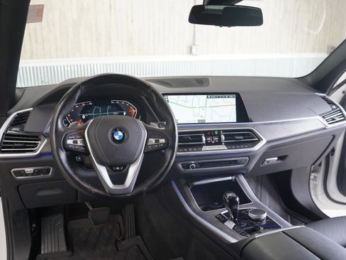 Used 2023 BMW X5 xDrive40i w/ Premium Package AWD/4WD image 11