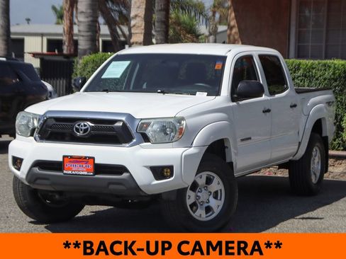 Used 2015 Toyota Tacoma PreRunner w/ TRD Off-Road Package RWD image 4