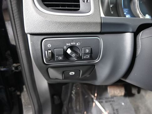 Used 2016 Volvo S60 T5 Premier FWD image 24