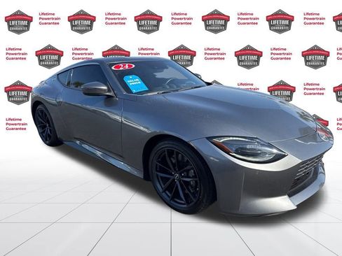 Certified 2024 Nissan Z Performance w/ Floor Mat Package image 3