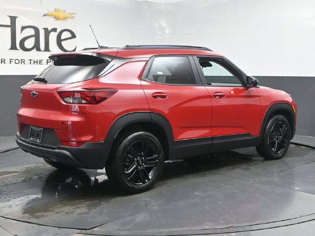 New 2026 Chevrolet TrailBlazer LT w/ Midnight Edition FWD image 28