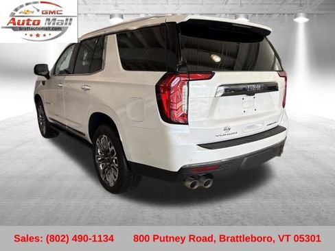 Used 2023 GMC Yukon Denali Ultimate image 3
