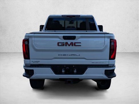 Used 2025 GMC Sierra 3500 Denali w/ Denali Reserve Package AWD/4WD image 7