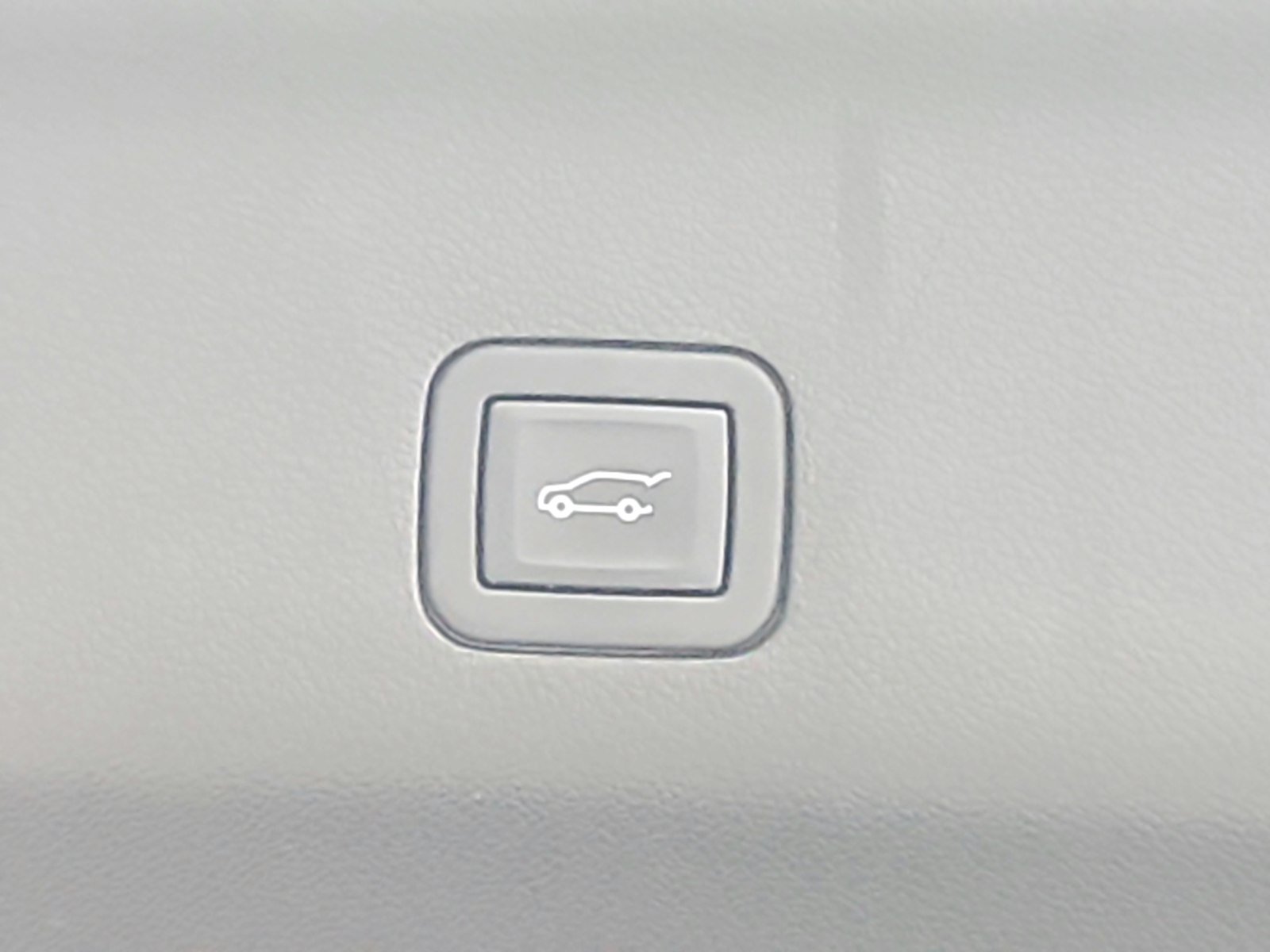 Used 2024 Chevrolet Tahoe Premier RWD image 50