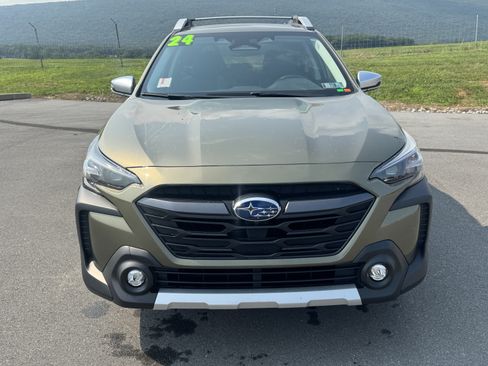 Certified 2024 Subaru Outback Touring AWD/4WD image 9