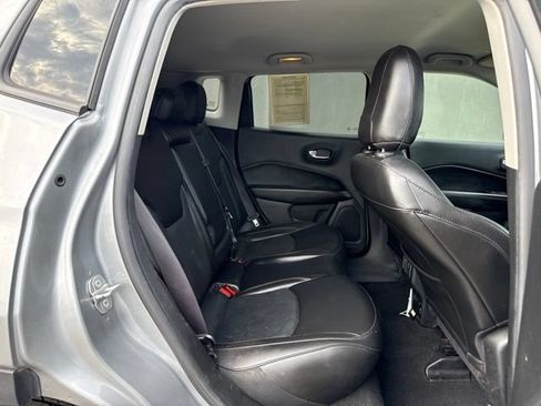 Used 2021 Jeep Compass Limited AWD/4WD image 11