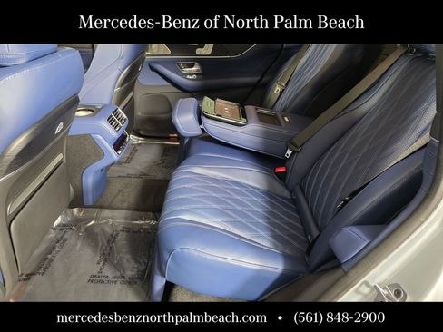 New 2026 Mercedes-Benz Maybach GLS 600 4MATIC image 12