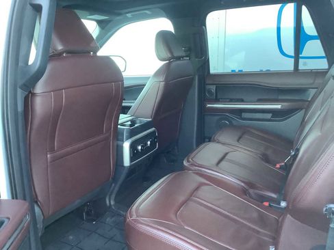 Used 2024 Ford Expedition Max Limited AWD/4WD image 12