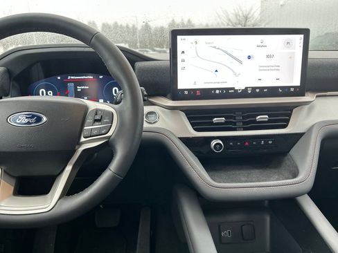 Used 2026 Ford Explorer Active w/ Active Comfort Package image 23