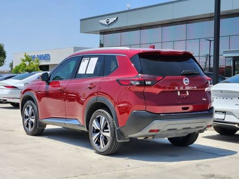 Used 2021 Nissan Rogue SL FWD image 4