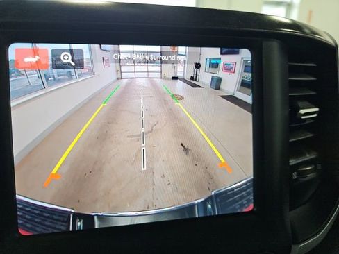 Used 2024 RAM 2500 Big Horn w/ Bed Utility Group image 17