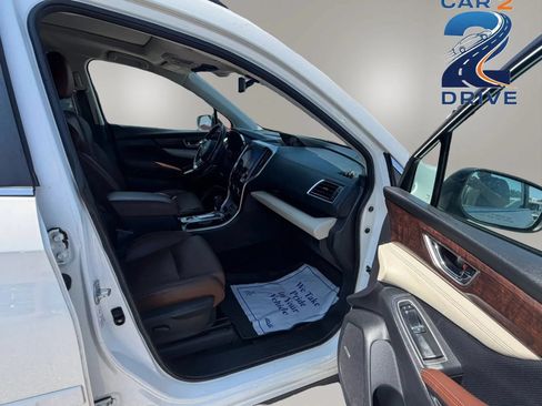 Used 2019 Subaru Ascent Touring AWD/4WD image 11