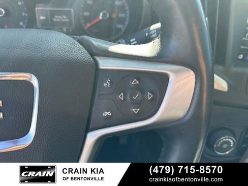Used 2018 GMC Terrain SLE image 27