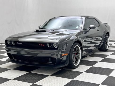 Certified 2022 Dodge Challenger R/T Scat Pack RWD image 4