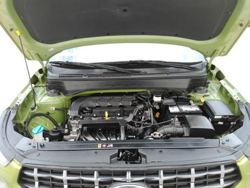Used 2022 Hyundai Venue SEL FWD image 46