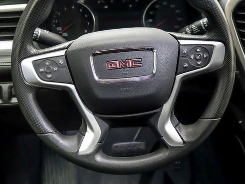 Used 2023 GMC Acadia SLE w/ Driver Convenience Package image 15