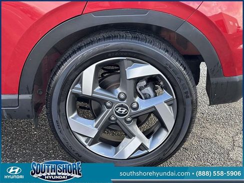 Certified 2023 Hyundai Venue SEL w/ Cargo Package image 10