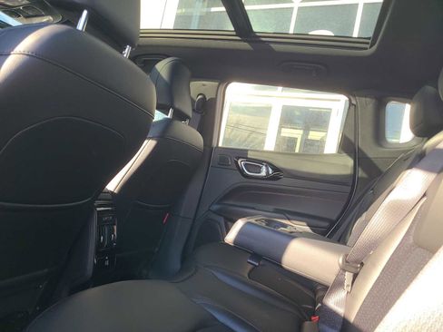 New 2024 Jeep Compass Trailhawk w/ Sun and Sound Group image 40