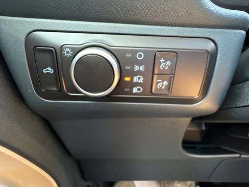 Used 2025 Ford Maverick Lariat AWD/4WD image 22